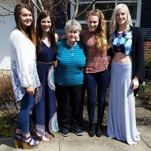 Meet your Posher, Kellie